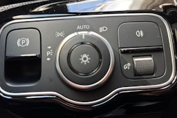 harmaa Mercedes-Benz A 2020 kuva 18.