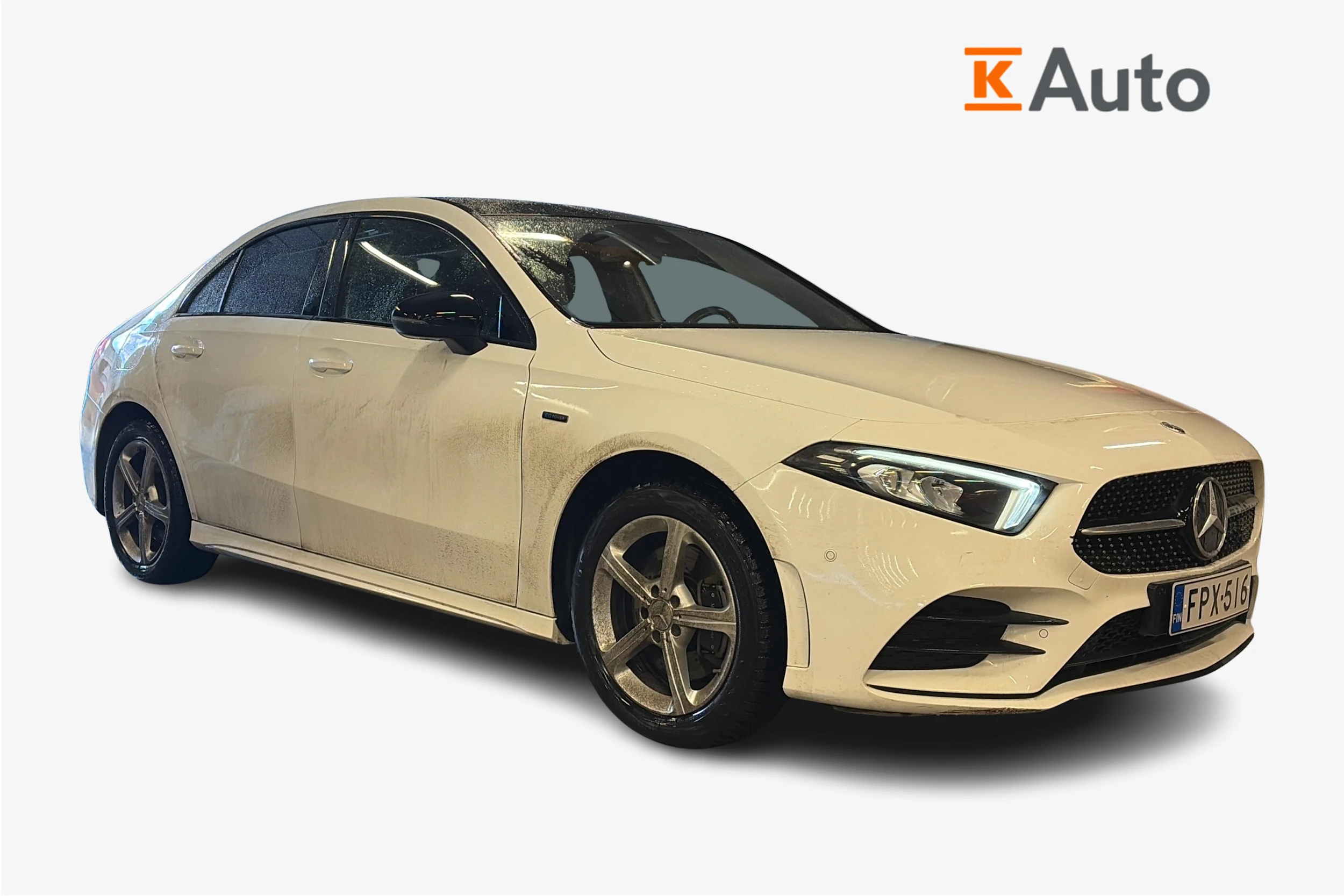 valkoinen Mercedes-Benz A 2020 kuva 1.