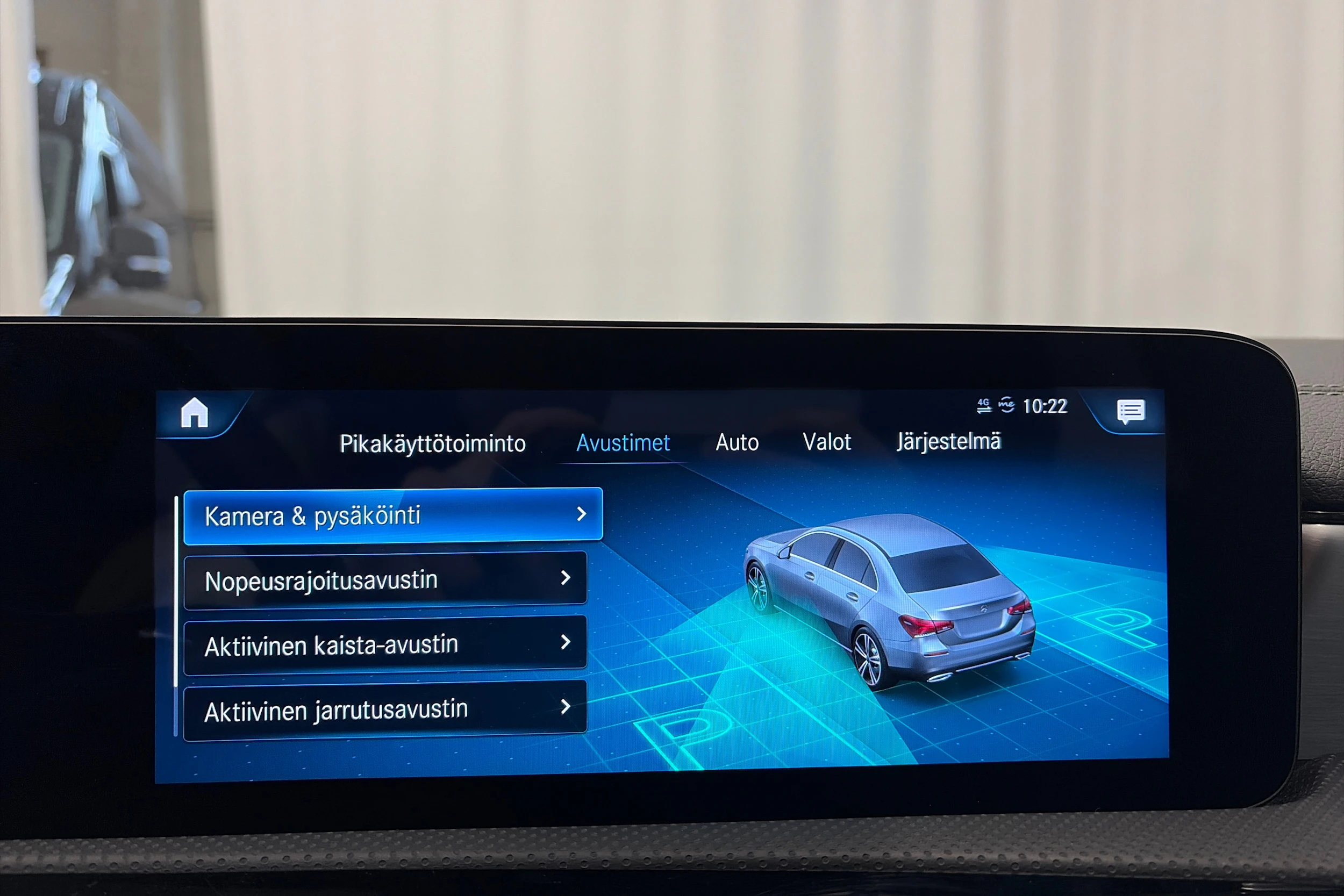 valkoinen Mercedes-Benz A 2020 kuva 19.