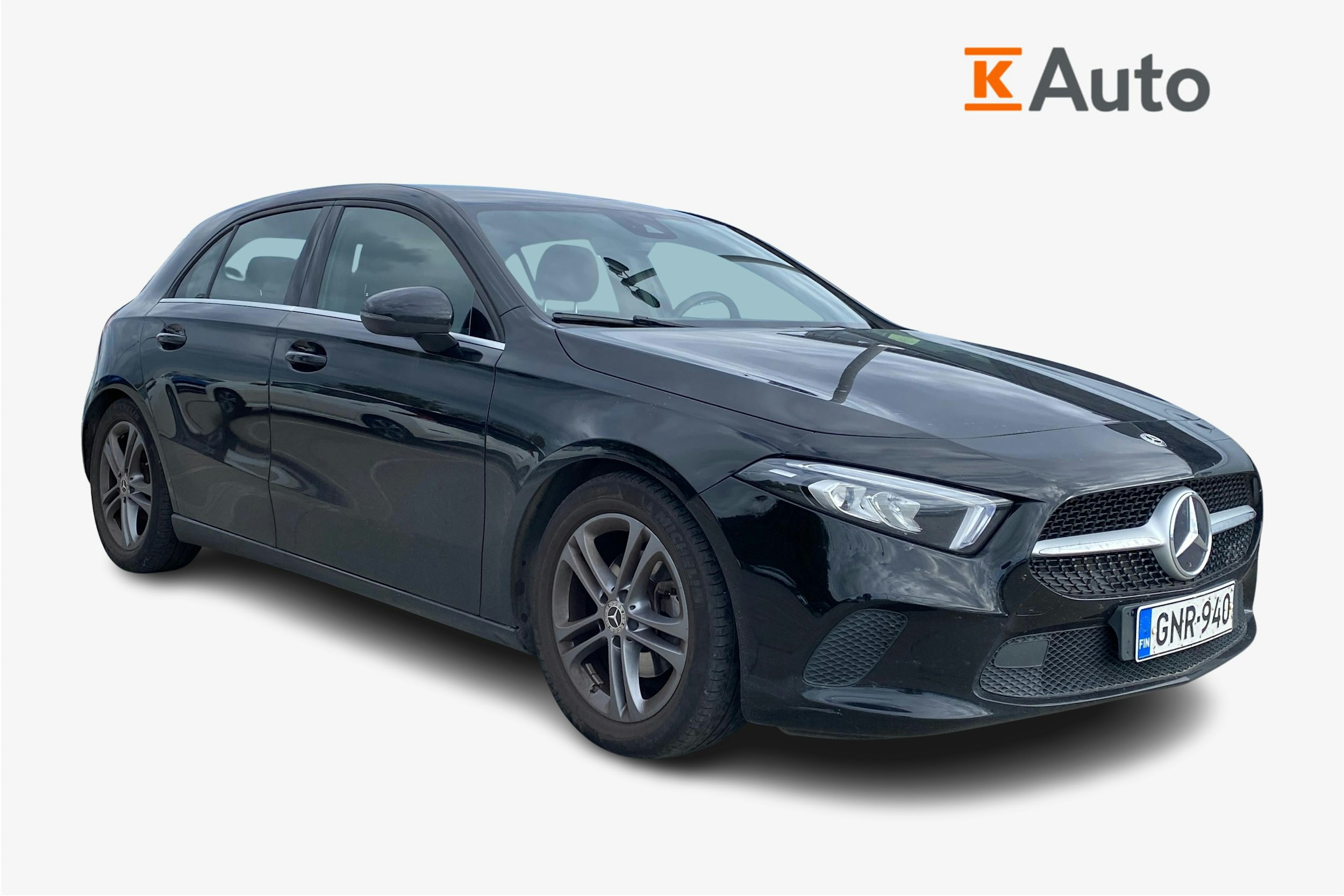 musta Mercedes-Benz A 2020 kuva 1.