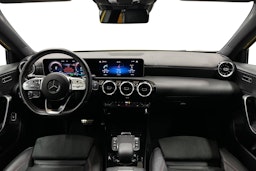 keltainen Mercedes-Benz A 2020 kuva 9.