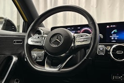 keltainen Mercedes-Benz A 2020 kuva 16.