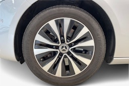 Harmaa Mercedes-Benz A 2020 kuva 11.