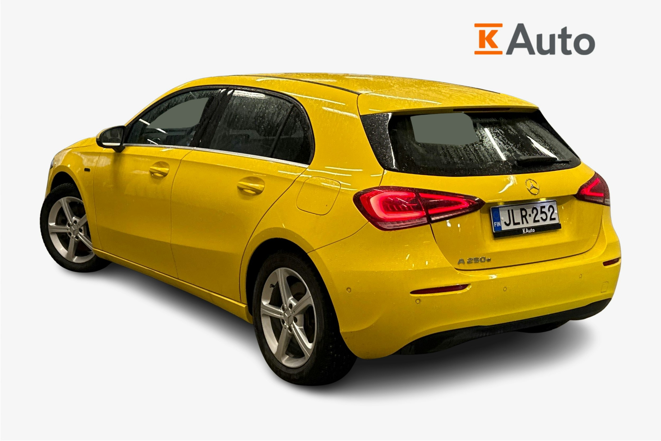 keltainen Mercedes-Benz A 2020 kuva 2.