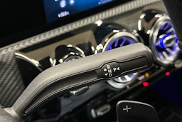 keltainen Mercedes-Benz A 2020 kuva 19.