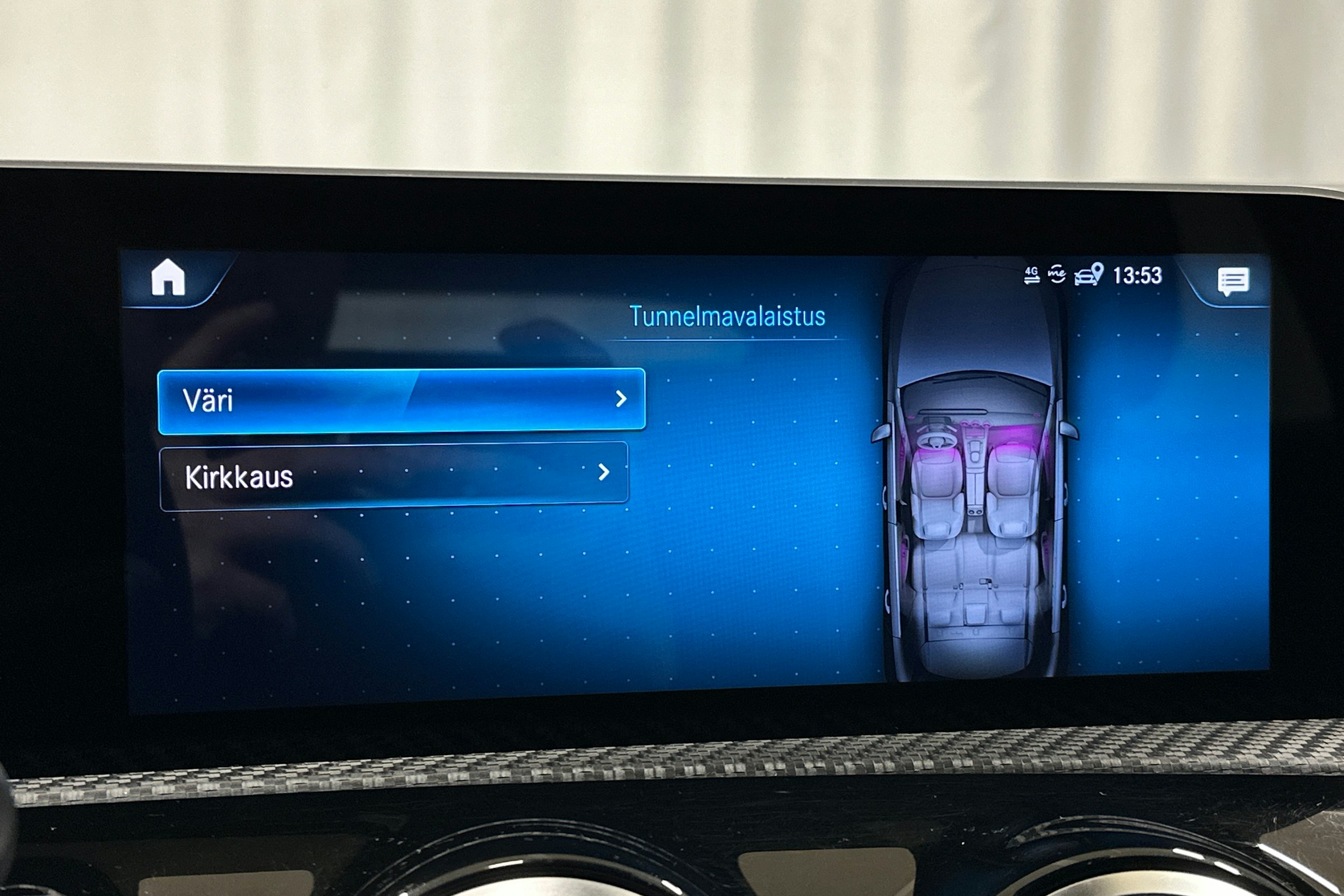 keltainen Mercedes-Benz A 2020 kuva 22.