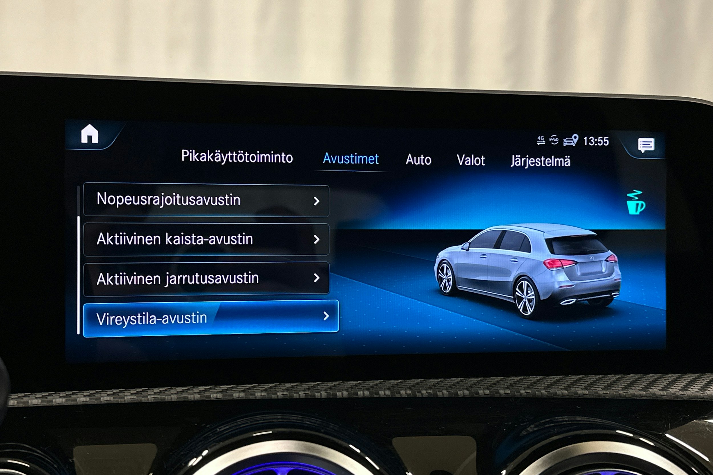 keltainen Mercedes-Benz A 2020 kuva 25.