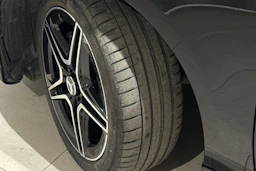 musta Mercedes-Benz A 2020 kuva 13.