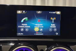 musta Mercedes-Benz A 2020 kuva 20.