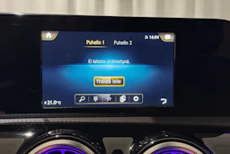 musta Mercedes-Benz A 2020 kuva 23.
