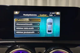 musta Mercedes-Benz A 2020 kuva 28.