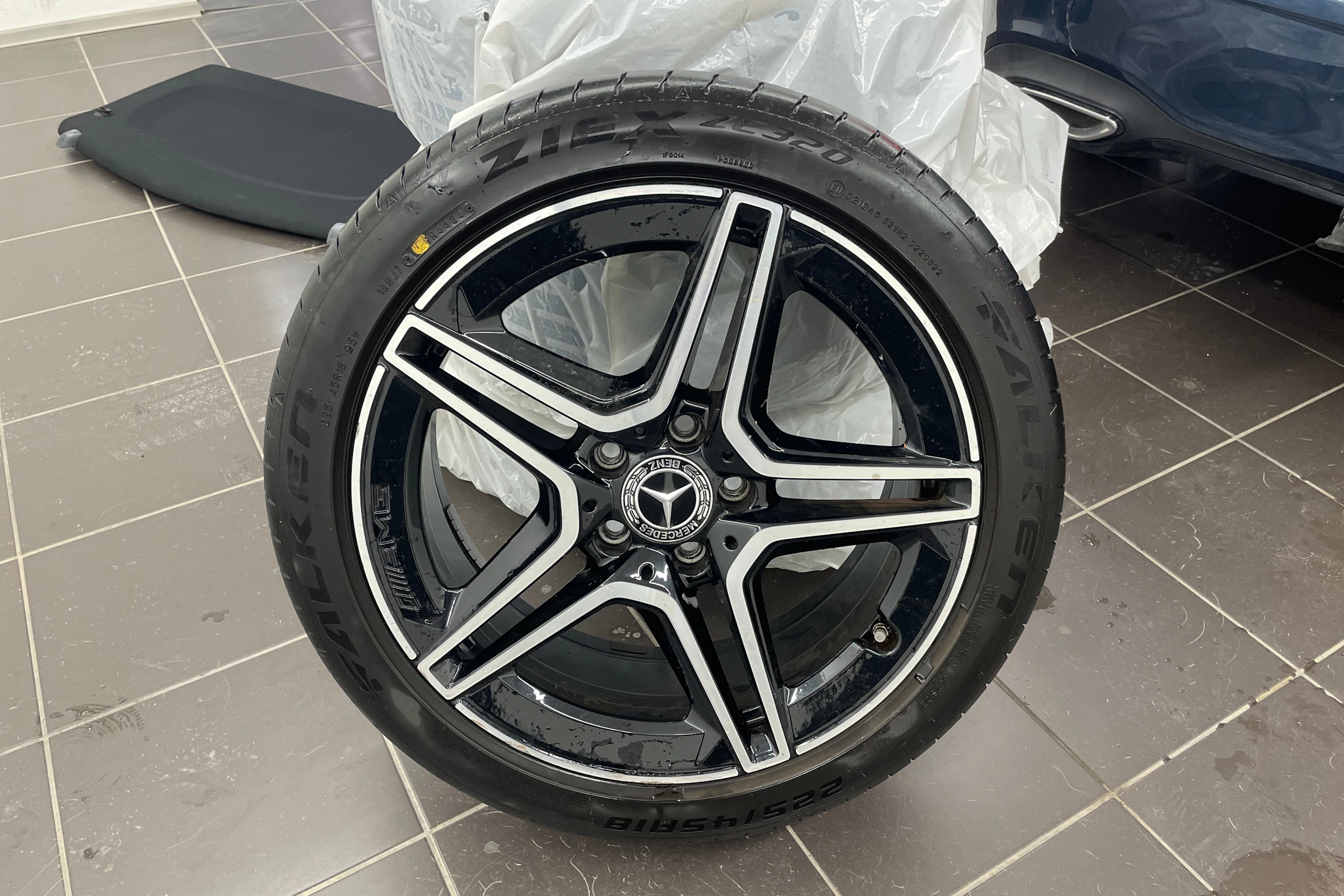 met. sininen Mercedes-Benz A 2020 kuva 10.