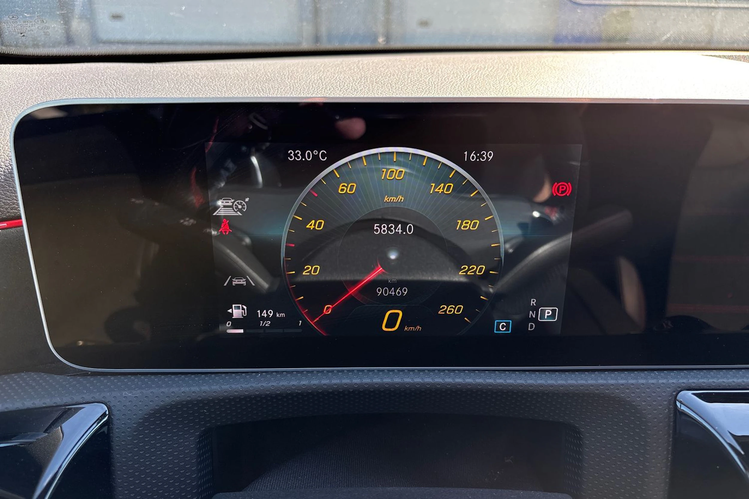 Valkoinen Mercedes-Benz A 2020 kuva 7.