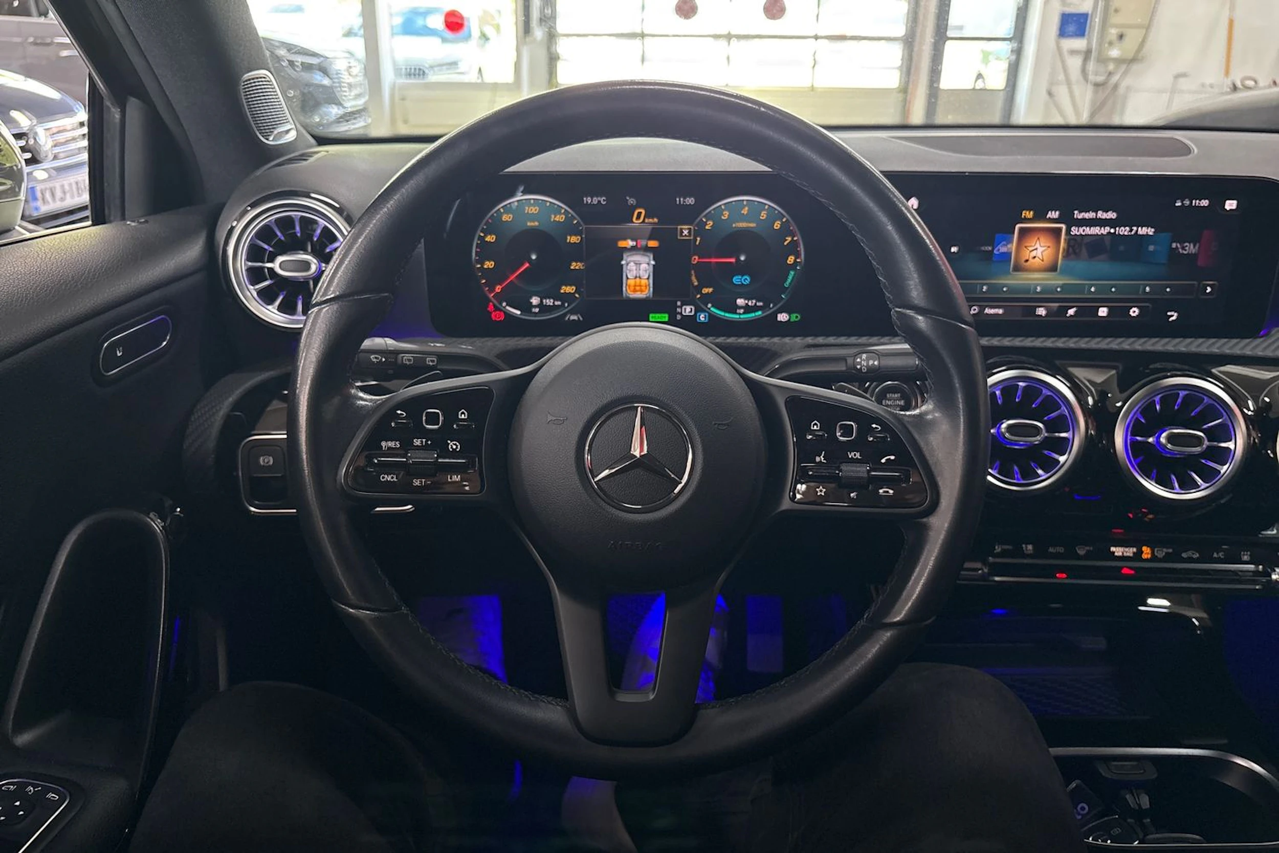harmaa Mercedes-Benz A 2020 kuva 15.