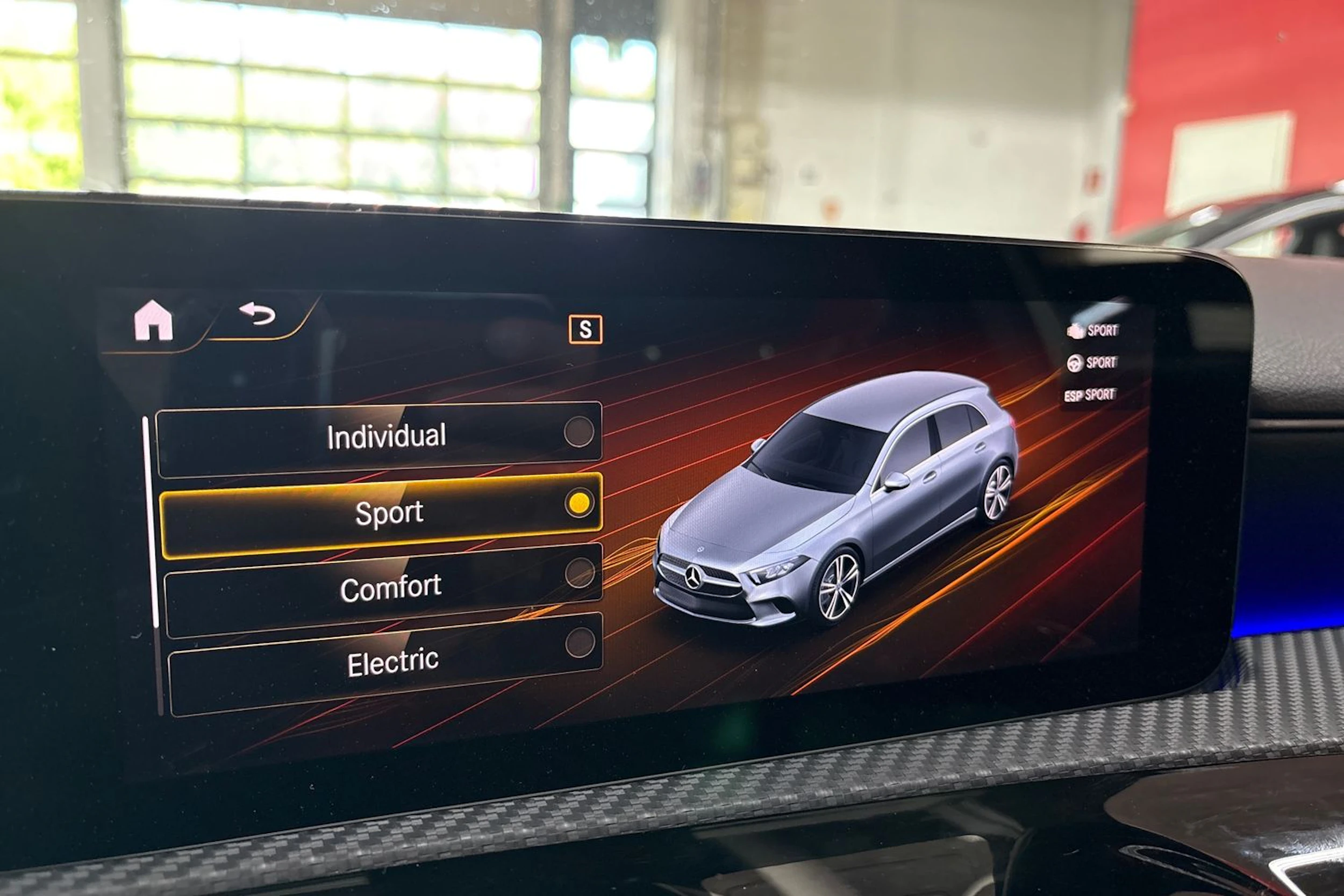 harmaa Mercedes-Benz A 2020 kuva 20.