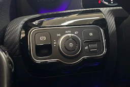harmaa Mercedes-Benz A 2020 kuva 26.