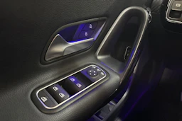 harmaa Mercedes-Benz A 2020 kuva 27.