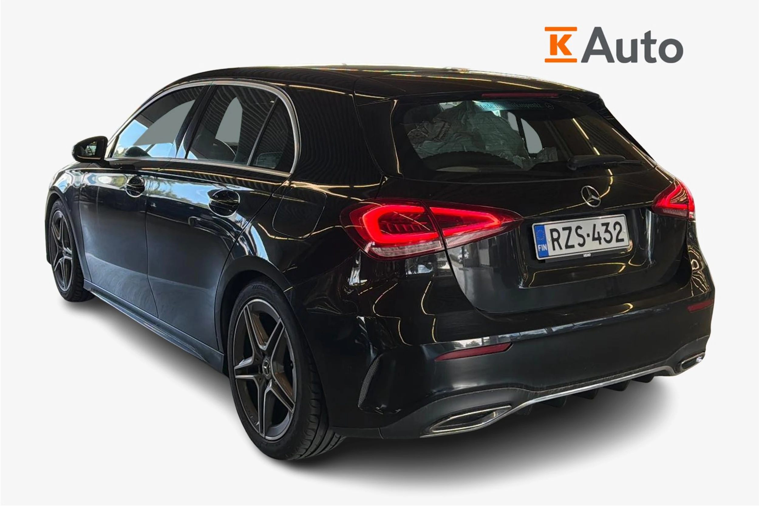 musta Mercedes-Benz A 2020 kuva 2.