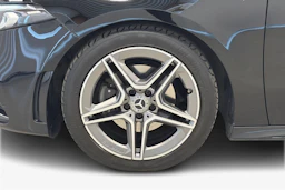 musta Mercedes-Benz A 2020 kuva 9.