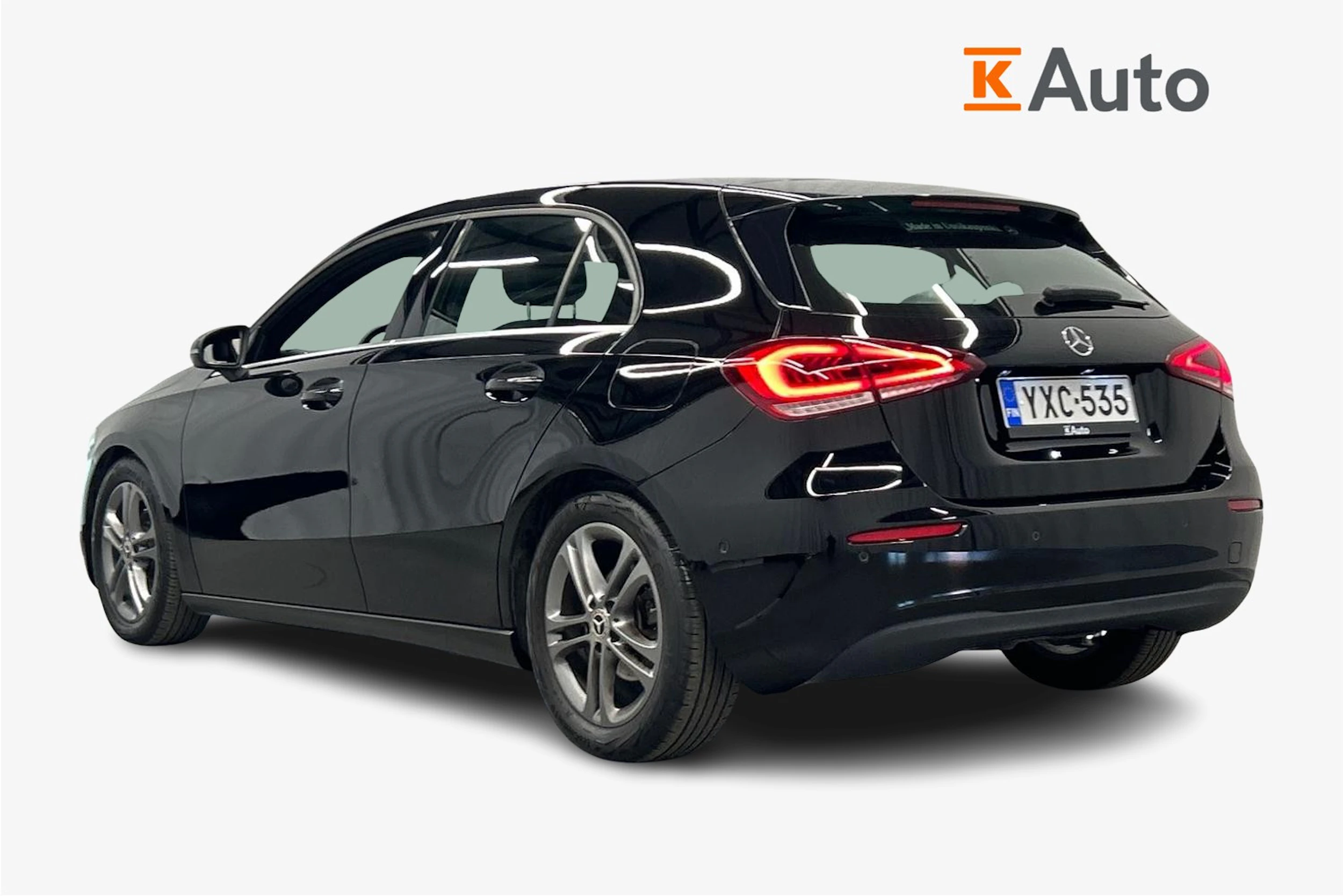 musta Mercedes-Benz A 2020 kuva 3.