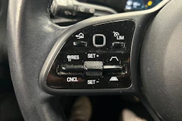 musta Mercedes-Benz A 2020 kuva 20.