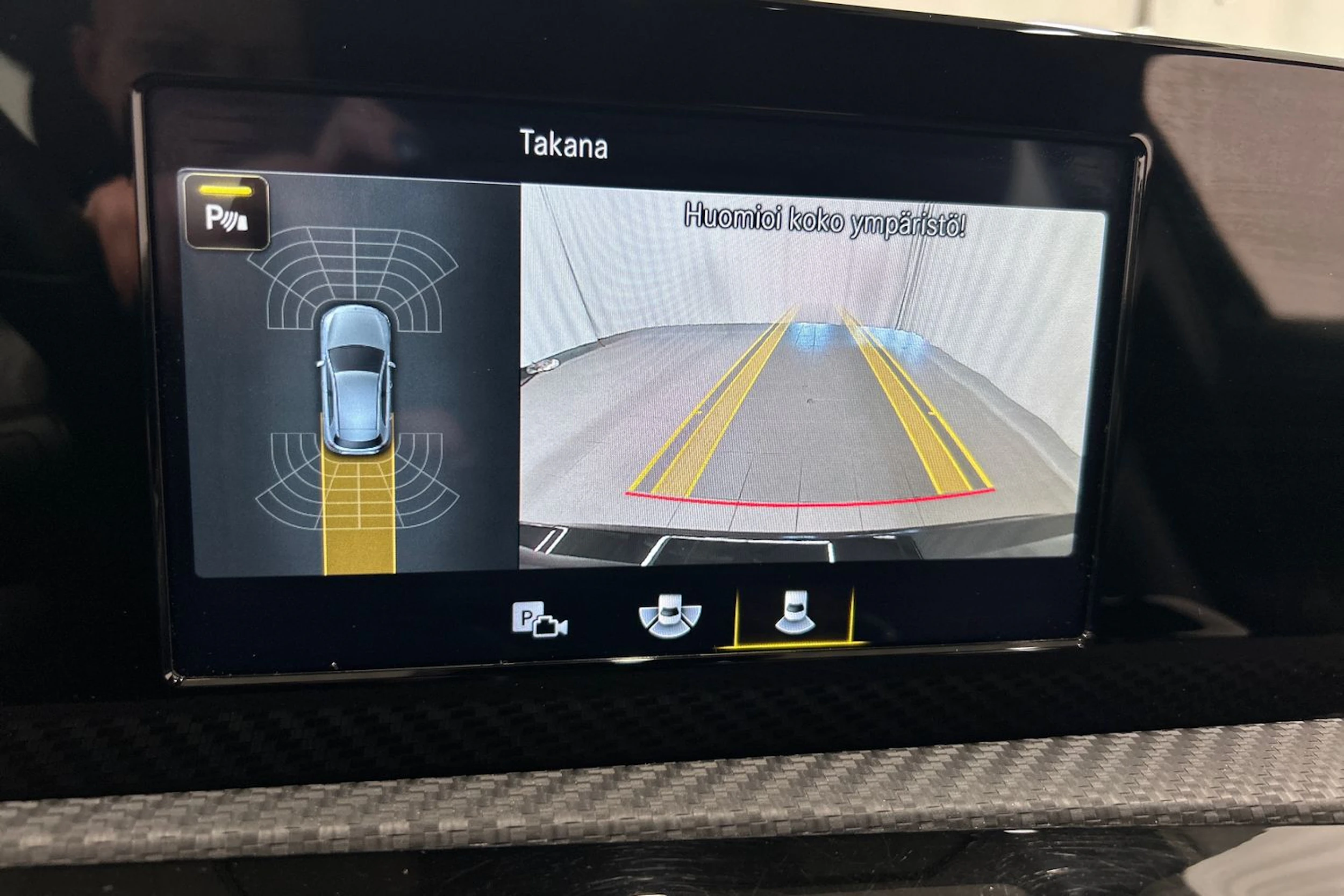 musta Mercedes-Benz A 2020 kuva 23.
