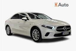 valkoinen Mercedes-Benz A 2020 kuva 1.
