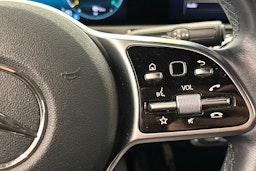 valkoinen Mercedes-Benz A 2020 kuva 15.