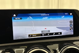 valkoinen Mercedes-Benz A 2020 kuva 17.
