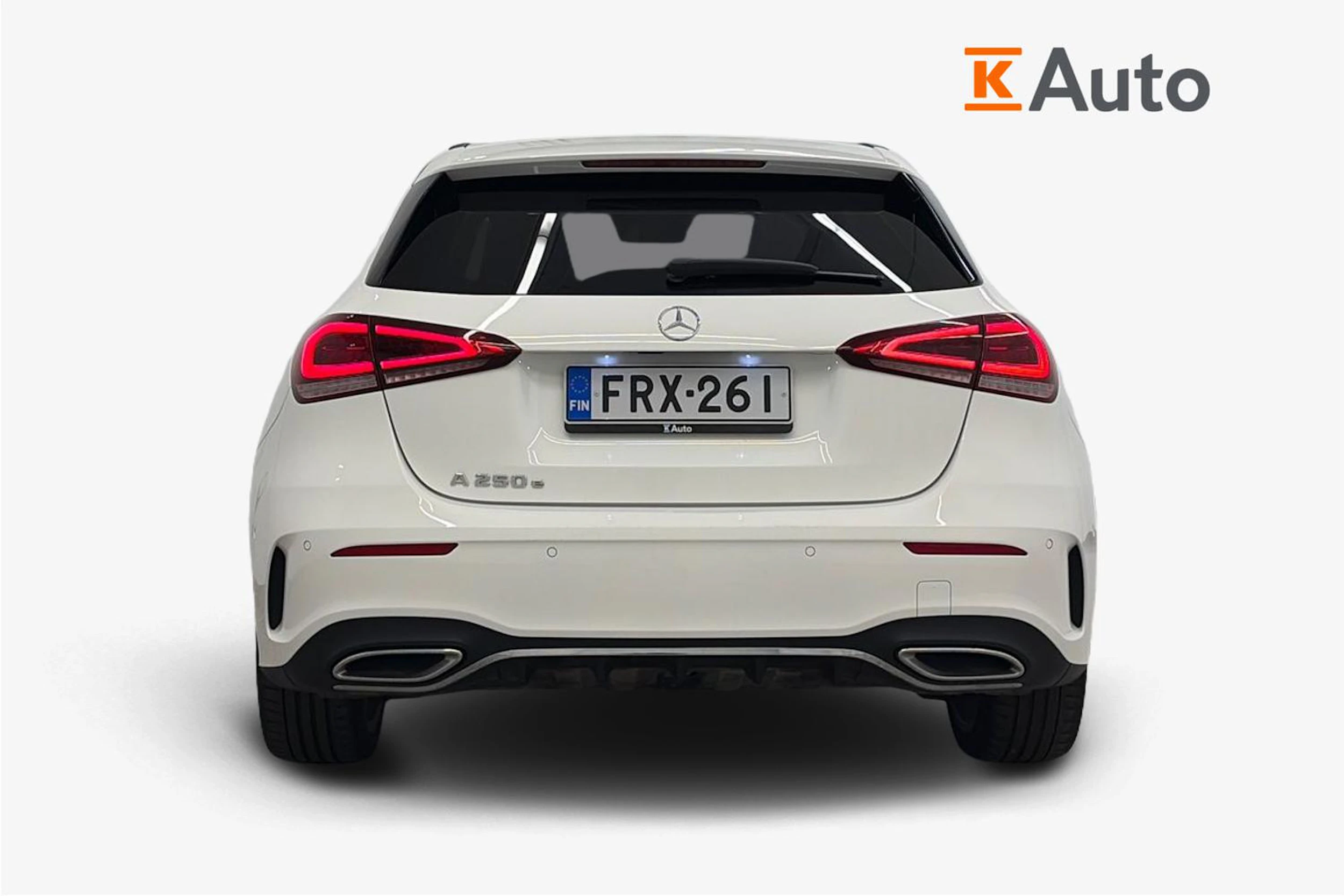 valkoinen Mercedes-Benz A 2021 kuva 3.