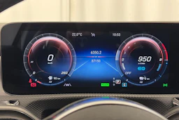 valkoinen Mercedes-Benz A 2021 kuva 13.