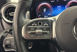 valkoinen Mercedes-Benz A 2021 kuva 14.