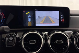 valkoinen Mercedes-Benz A 2021 kuva 17.