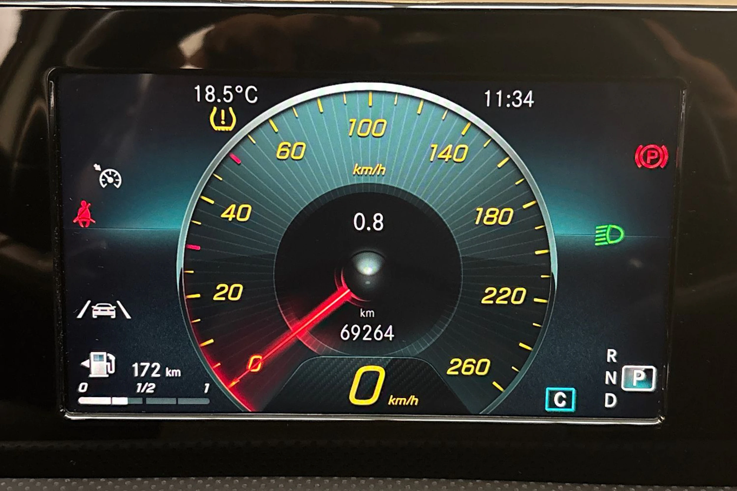 harmaa Mercedes-Benz A 2021 kuva 15.