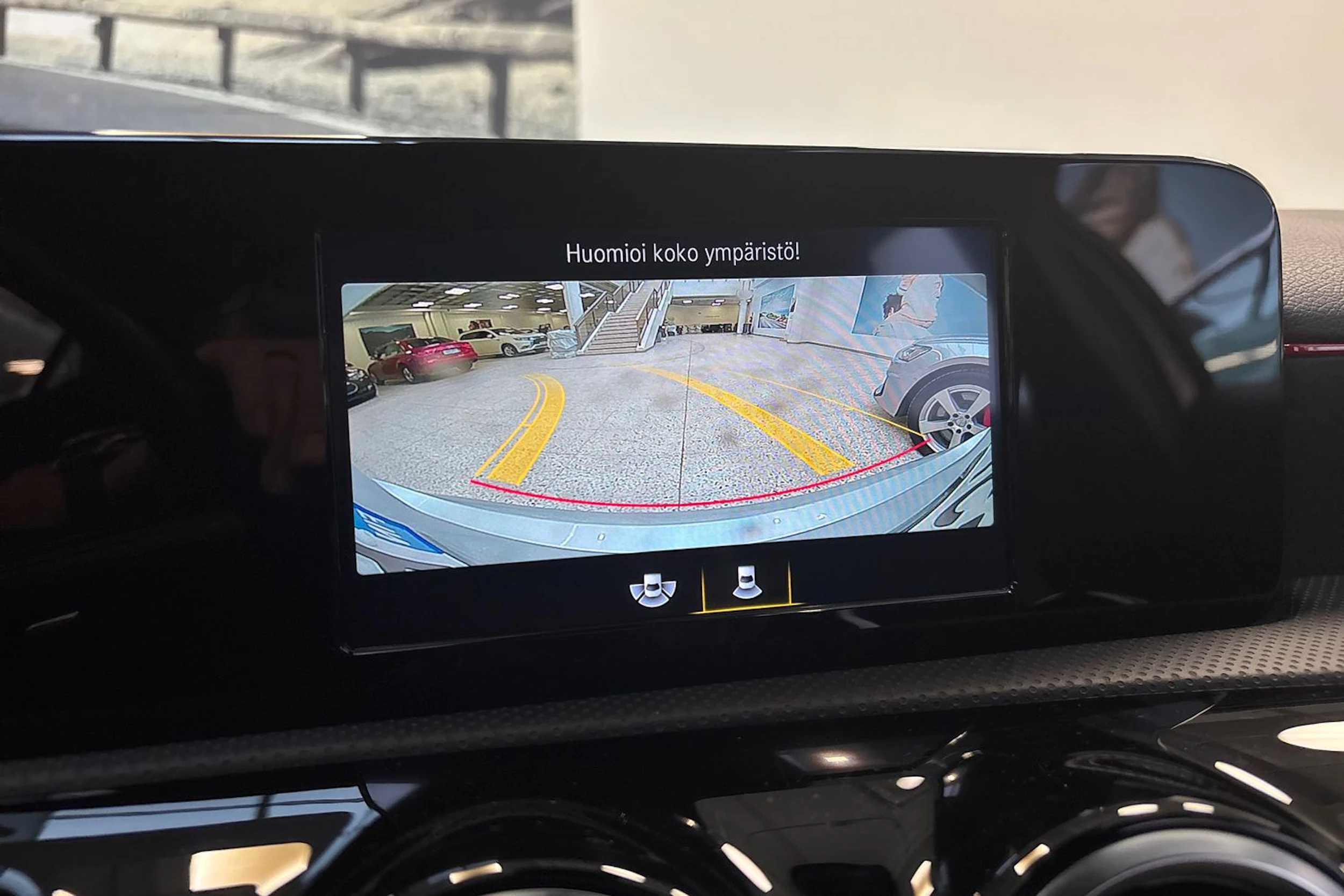 harmaa Mercedes-Benz A 2021 kuva 16.