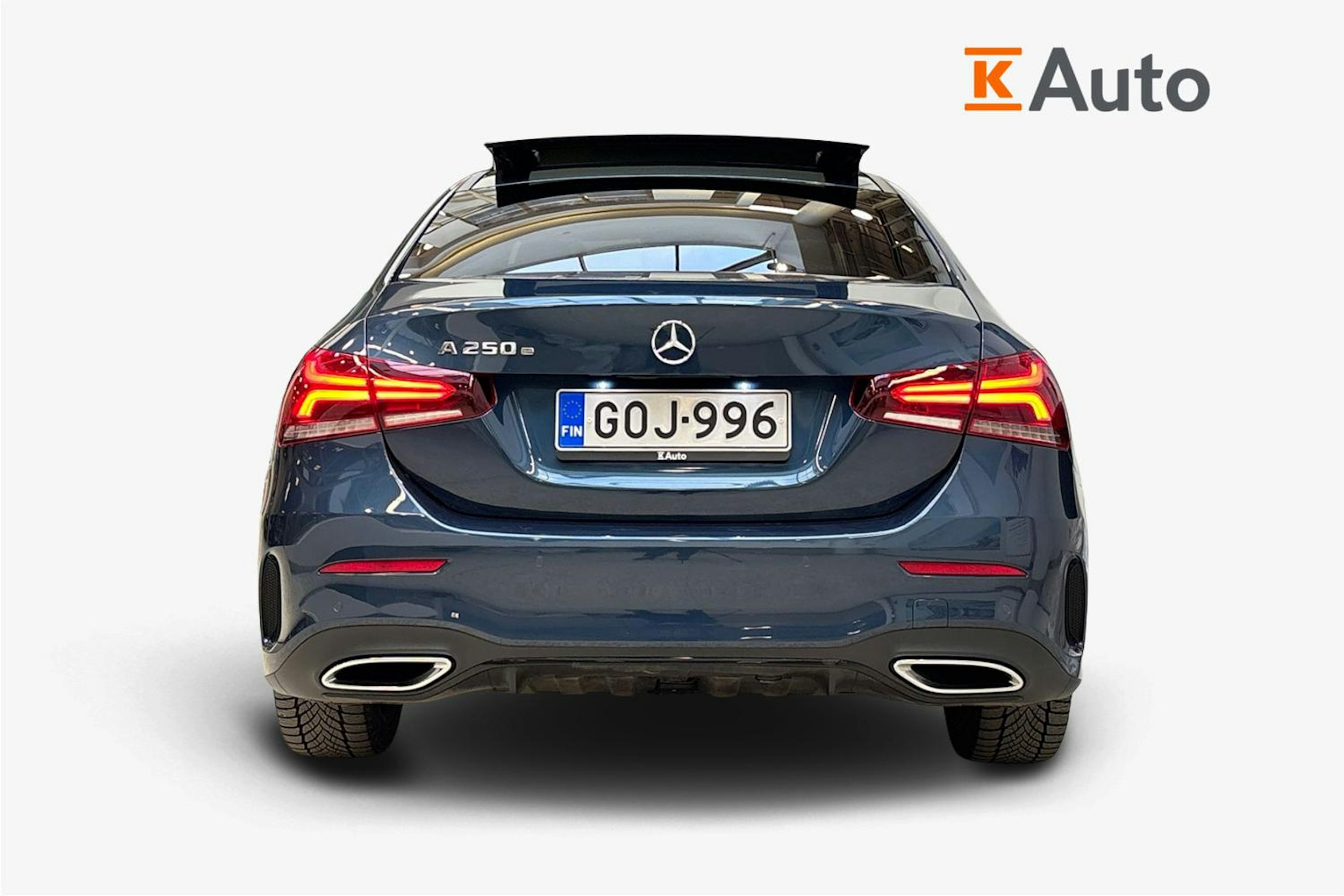 sininen Mercedes-Benz A 2021 kuva 3.