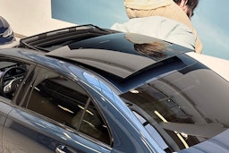 sininen Mercedes-Benz A 2021 kuva 14.