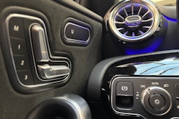 sininen Mercedes-Benz A 2021 kuva 34.