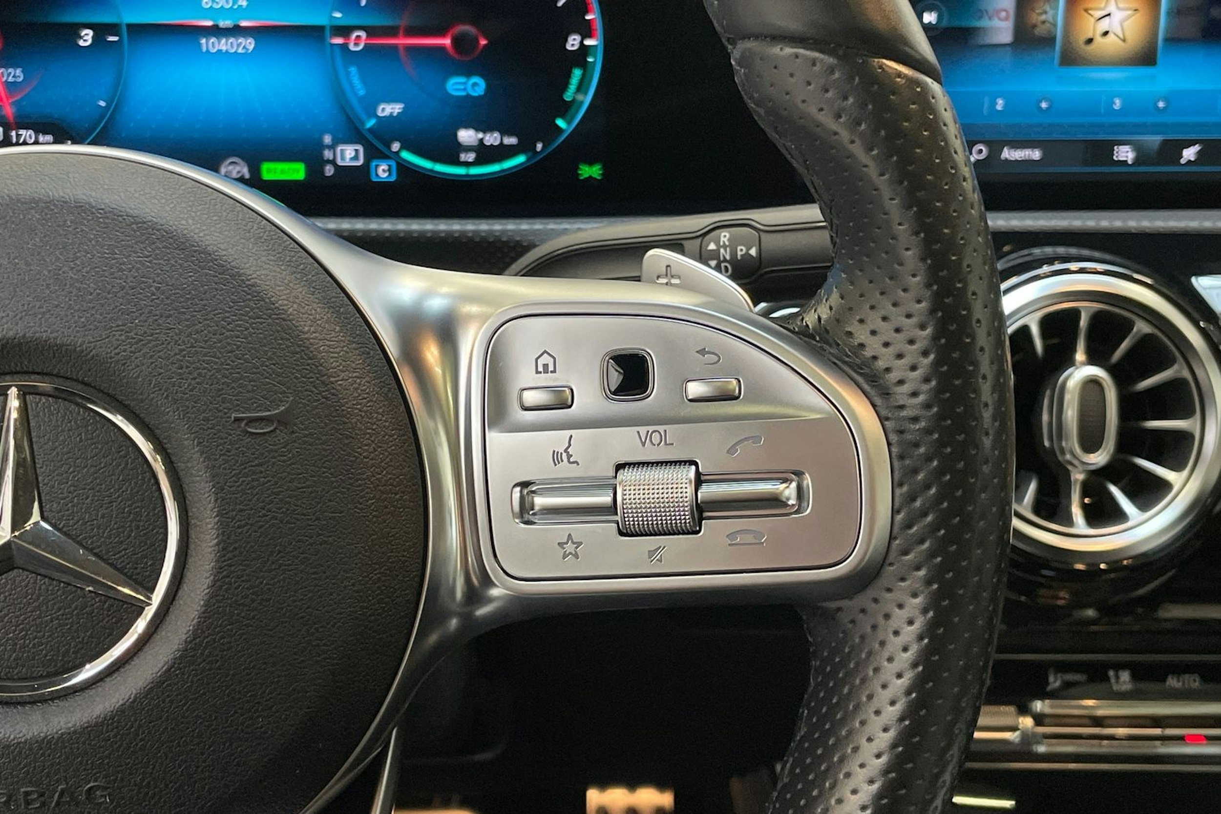 valkoinen Mercedes-Benz A 2021 kuva 17.