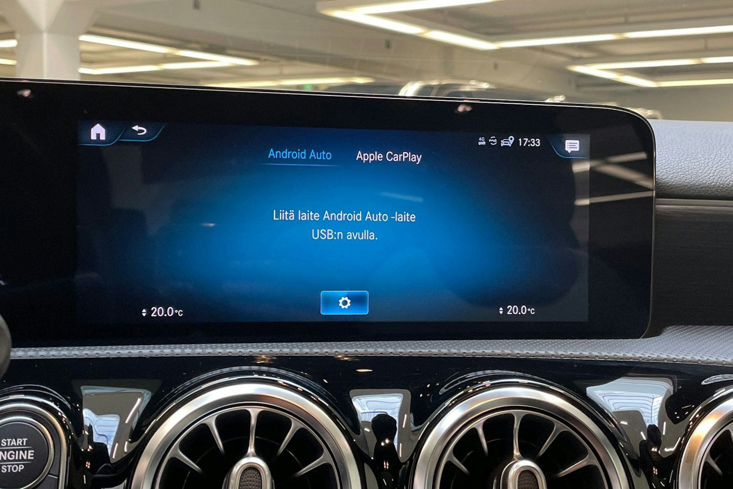 valkoinen Mercedes-Benz A 2021 kuva 24.