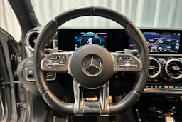 harmaa Mercedes-Benz A 35 AMG 2021 kuva 20.