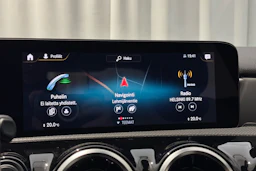 harmaa Mercedes-Benz A 35 AMG 2021 kuva 23.
