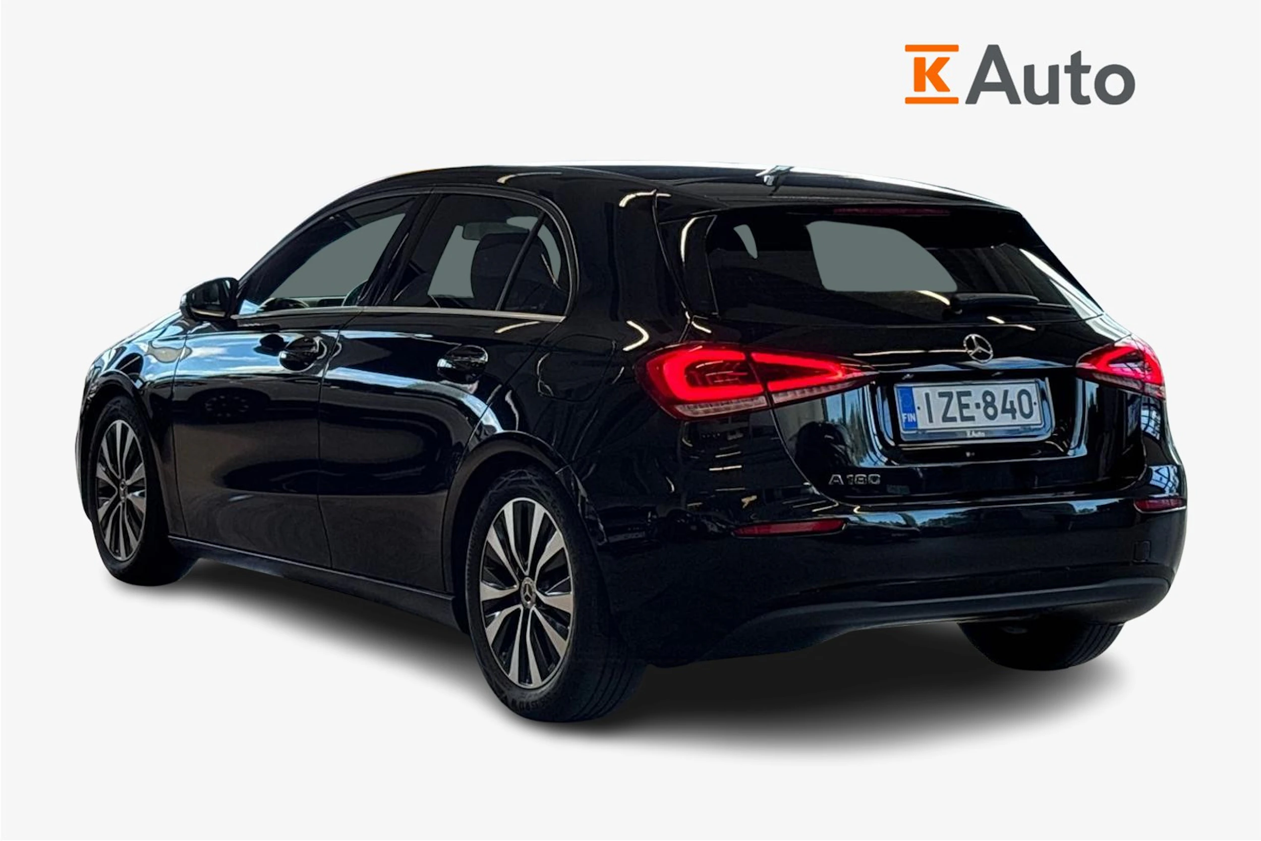 musta Mercedes-Benz A 2021 kuva 2.