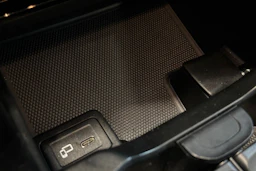 musta Mercedes-Benz A 2021 kuva 26.