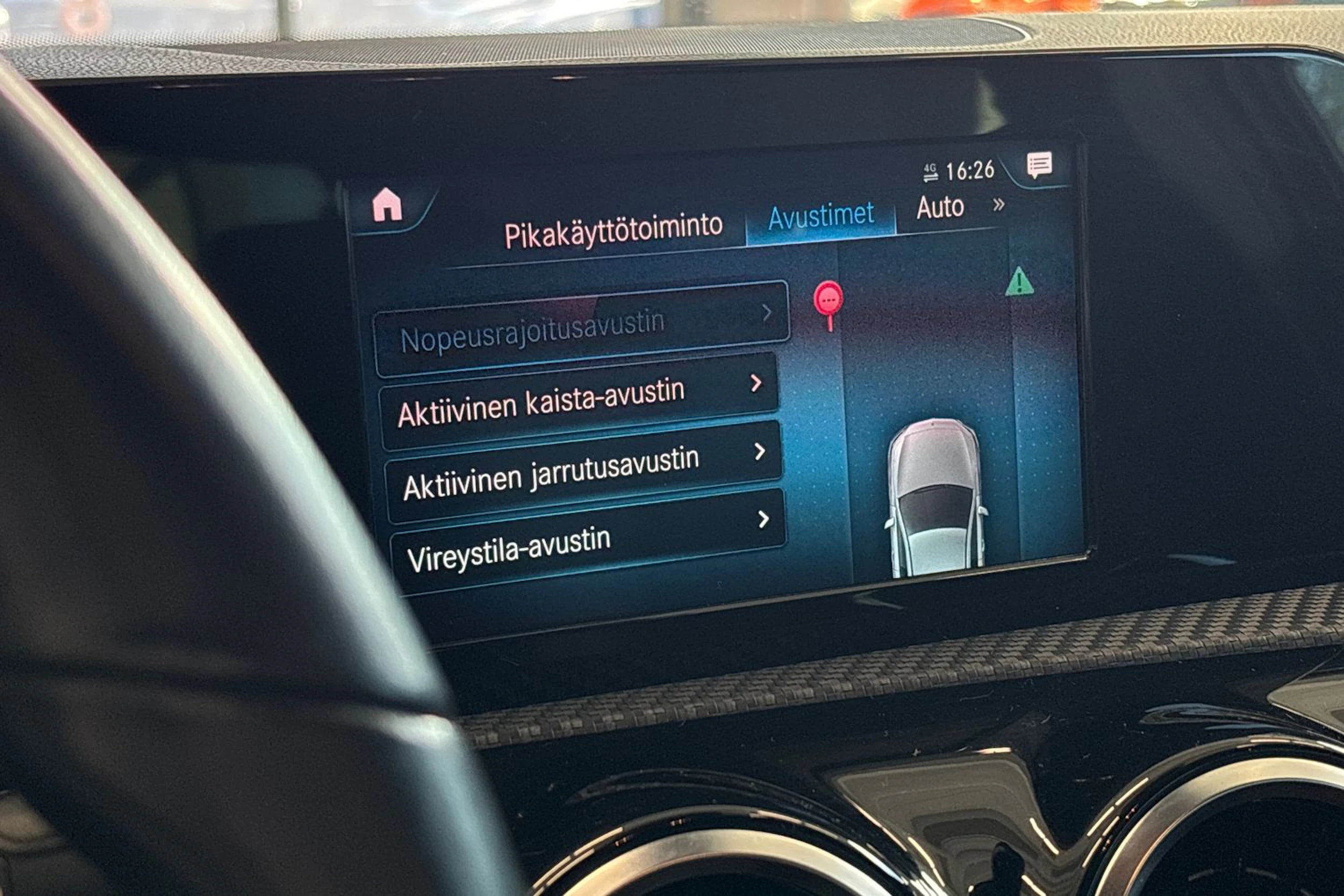 musta Mercedes-Benz A 2021 kuva 30.