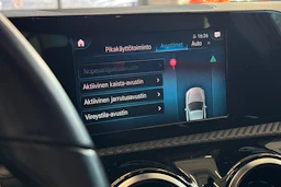 musta Mercedes-Benz A 2021 kuva 30.