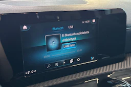 musta Mercedes-Benz A 2021 kuva 31.