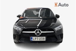 musta Mercedes-Benz A 2021 kuva 4.