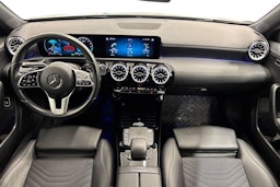 musta Mercedes-Benz A 2021 kuva 7.