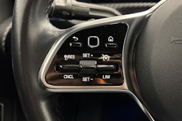 musta Mercedes-Benz A 2021 kuva 13.